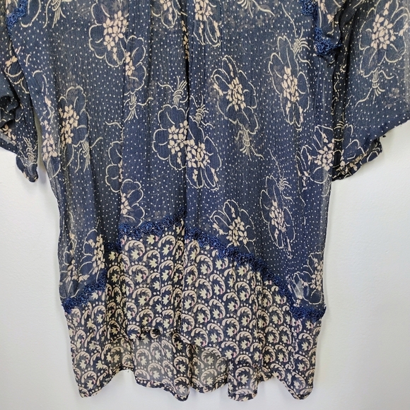 Lux Anthropologie Y2K Silk Sheer Top Flowy Floral Navy Blue Boho Size Medium - Picture 2 of 13
